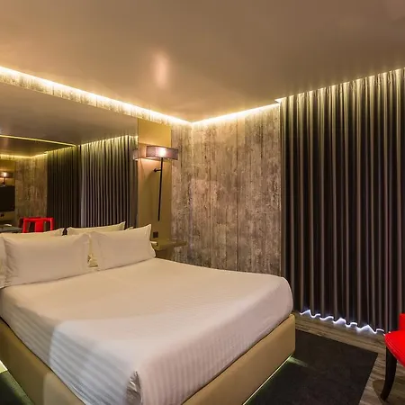 モーテル Tropicana